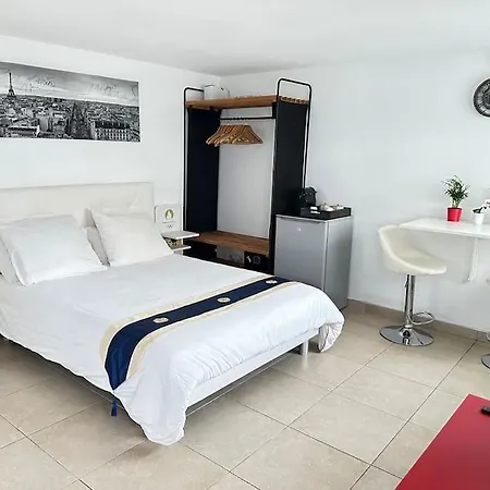 2 Pieces Proche Centrex Paris Daire Noisy-le-Grand