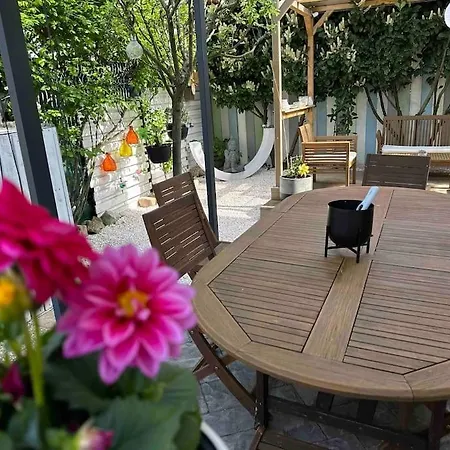 2 Pieces Proche Centrex Paris Apartment